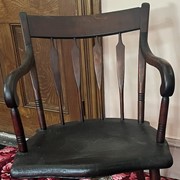 Cover image of Chair, Windsor